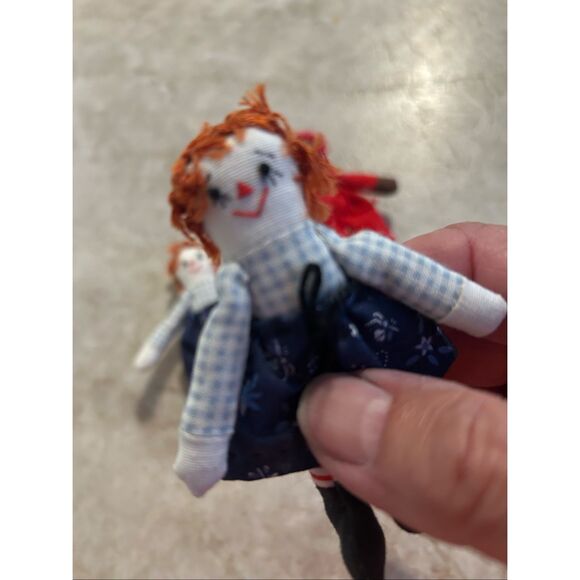 Raggedy Ann & Andy with Goliwog Mini Rag Dolls - Picture 4 of 5